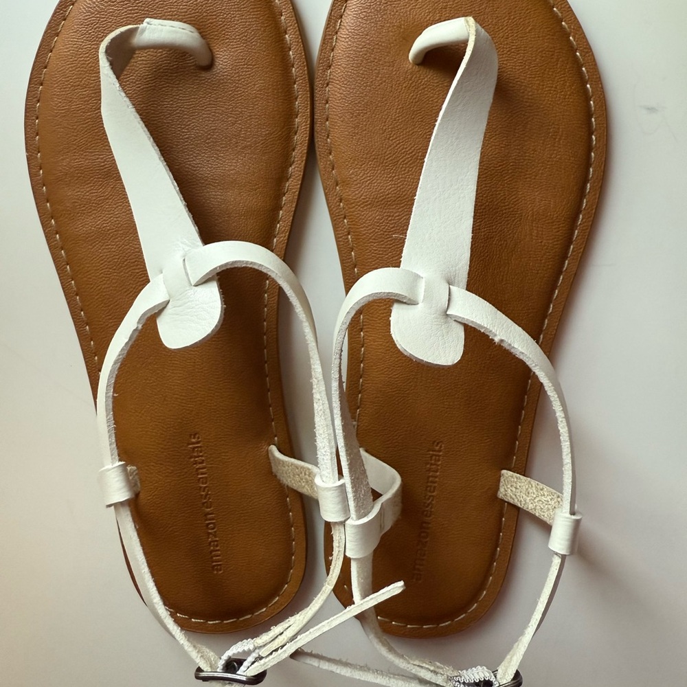 Amazon Essentials White and Brown Sandals